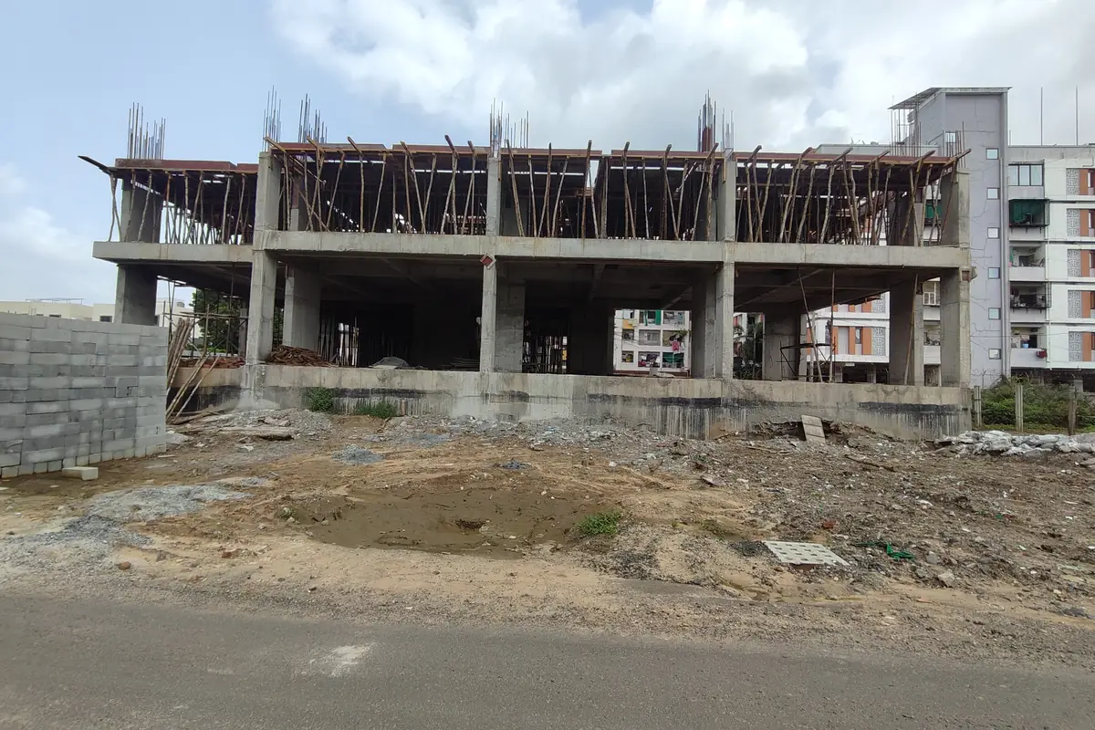 Front view of Vasantara Skies with the ground floor slab shuttered above the basement